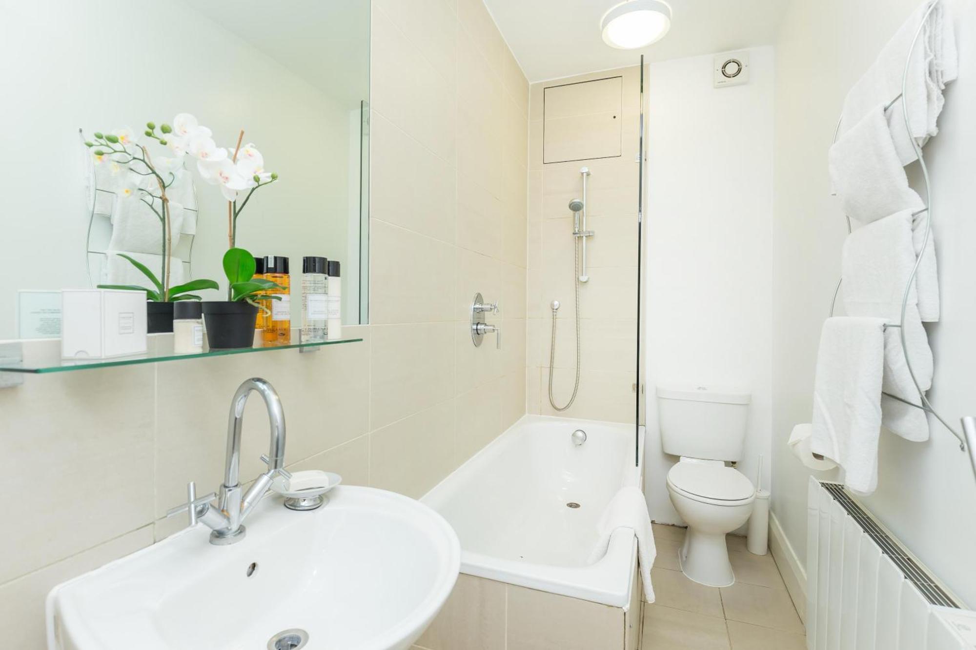 Picton 2Br Apartment - Prime Location & Comfort Londyn Zewnętrze zdjęcie