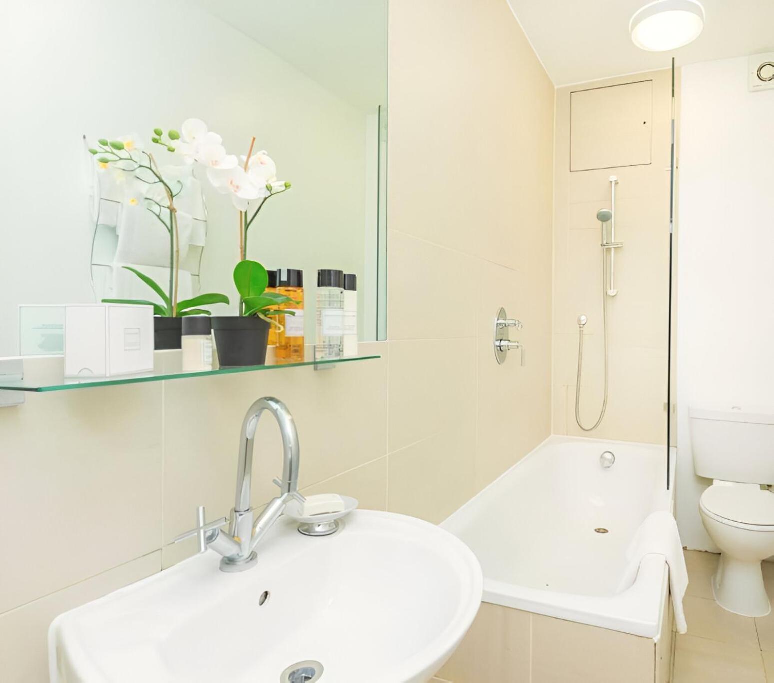 Picton 2Br Apartment - Prime Location & Comfort Londyn Zewnętrze zdjęcie